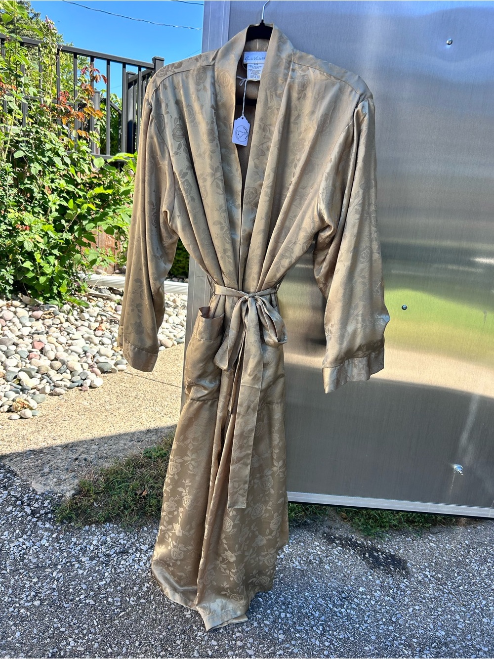 80s gold robe